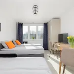 Am 1 Quiet Area & Free Private Parking Szczecin