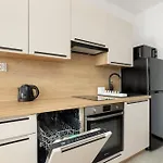 Apartamento Am 1 Quiet Area & Free Private Parking