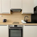 Apartamento Am 1 Quiet Area & Free Private Parking *