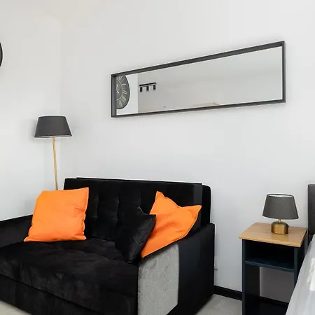 Am 1 Quiet Area & Free Private Parking Apartamento